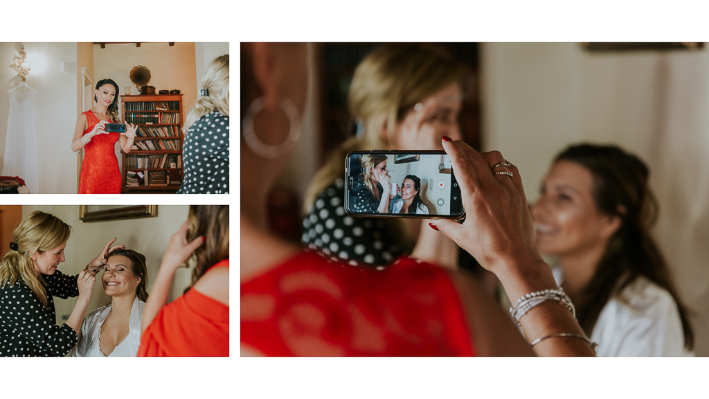 ospiti scherzano con la sposa che si prepara