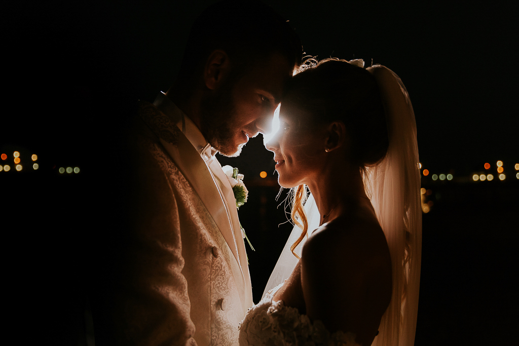 matrimonio serale in spiaggia