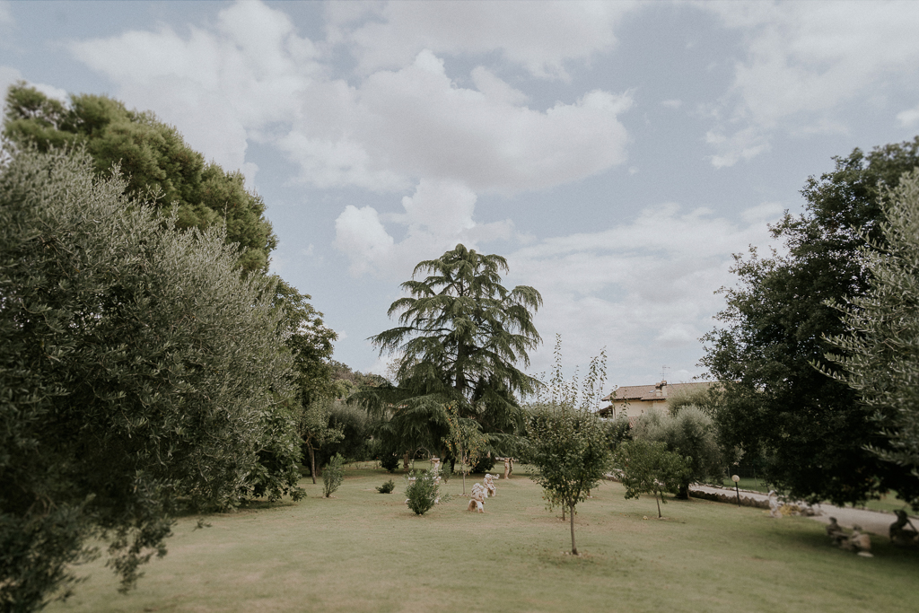 il giardino della casa della sposa