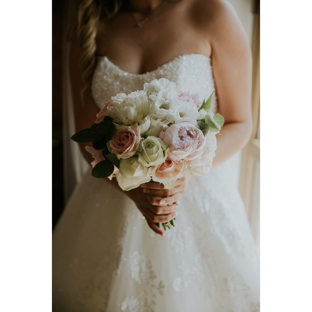 bouquet sposa matrimonio presso tenuta agrivillage a Roma