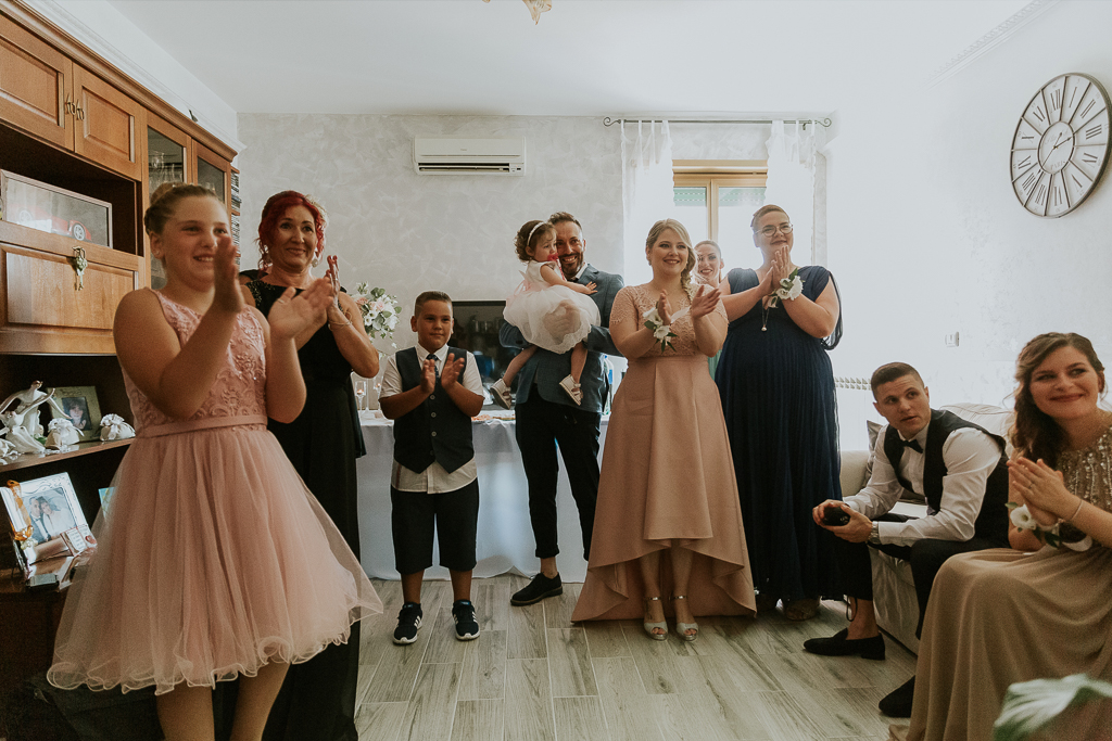parenti a casa della sposa