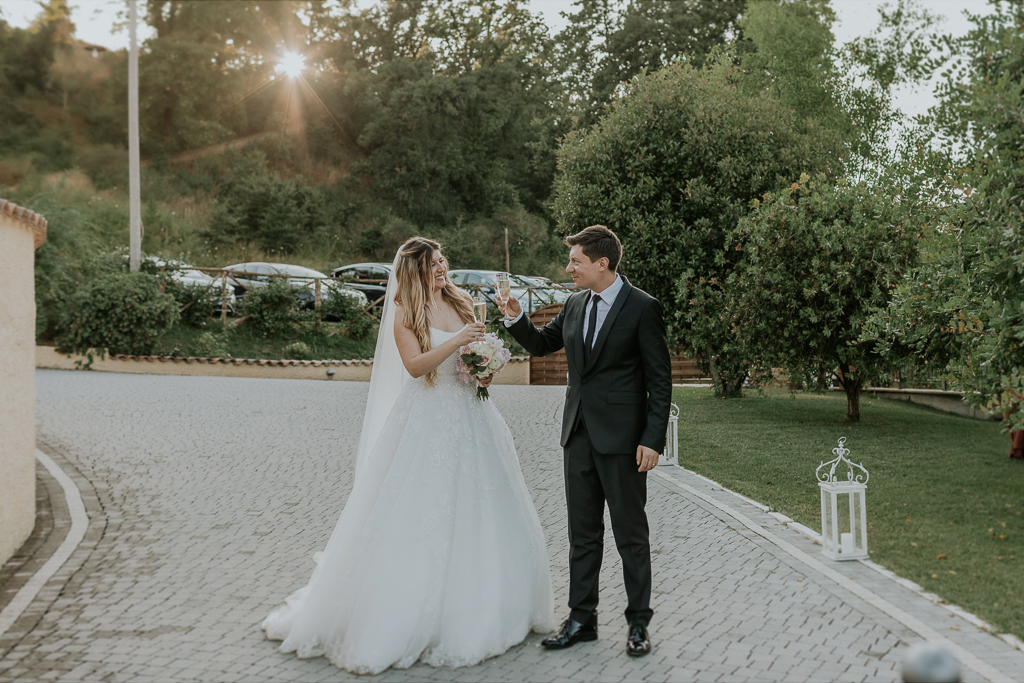 sposi in tenuta agrivillage a Roma